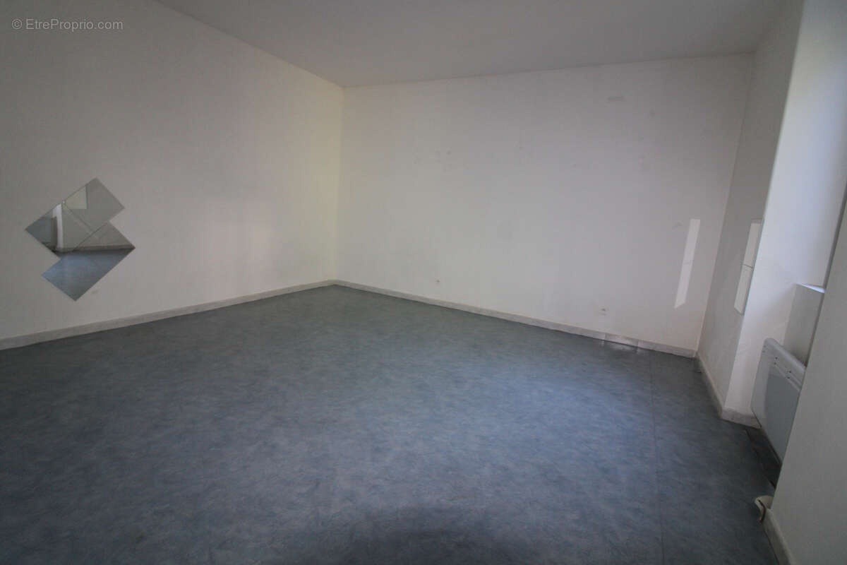 Appartement à BESSEGES