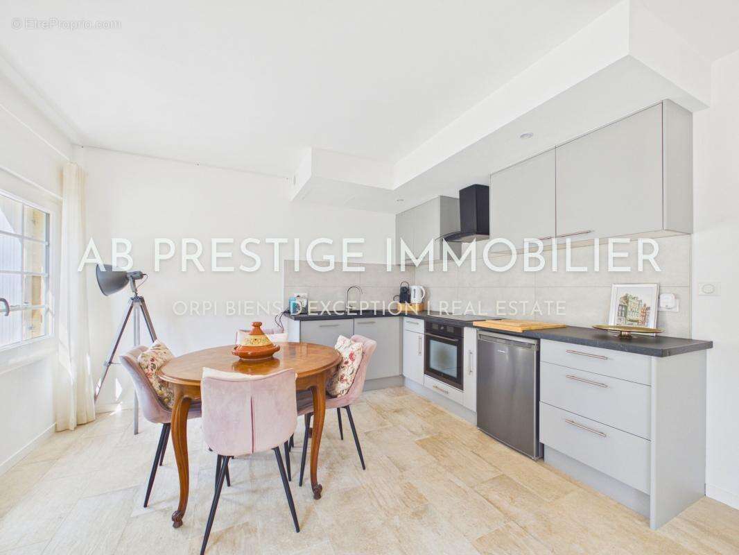 Propriété de charme - calme absolu - domaine rénové - piscine d'exception - idéal grande famille ou projets de chambres d'hôtes  - photo 41