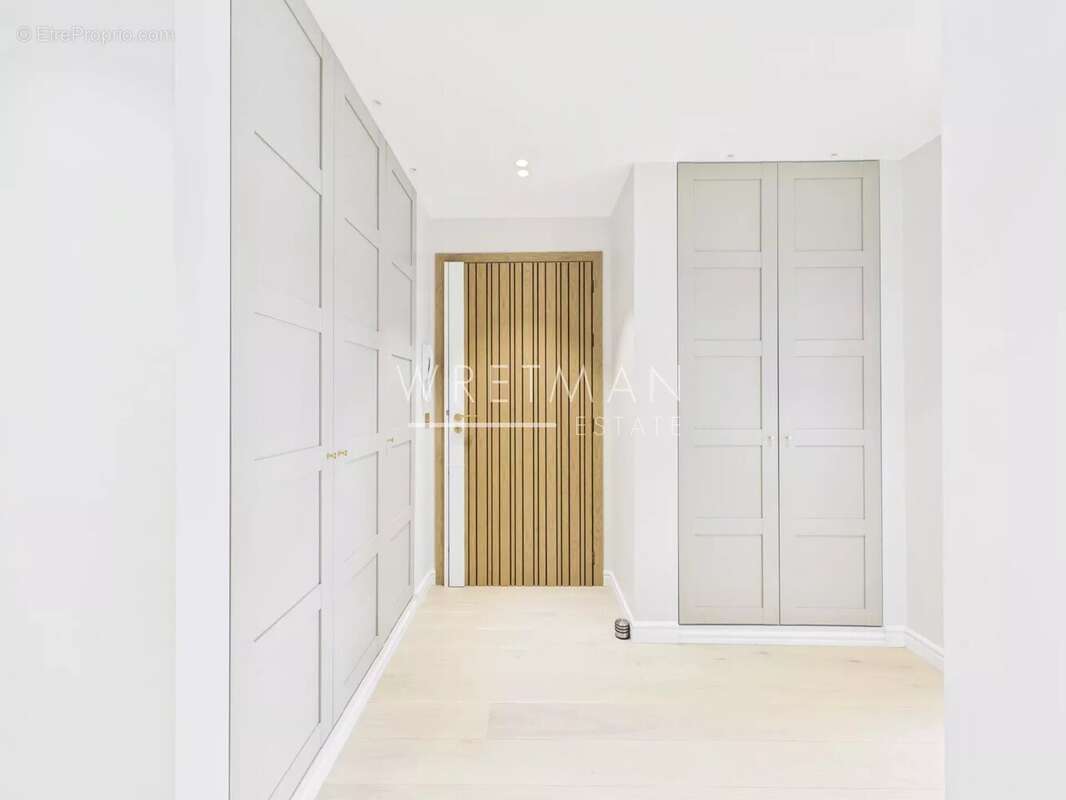 Splendide appartement 3 pièces rénové avec terrasse vue mer à deux pas des plages - Les Vespins - Cagnes-sur-Mer - photo 4