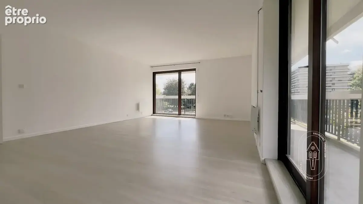 Appartement 89 m² à Croix  - photo 3