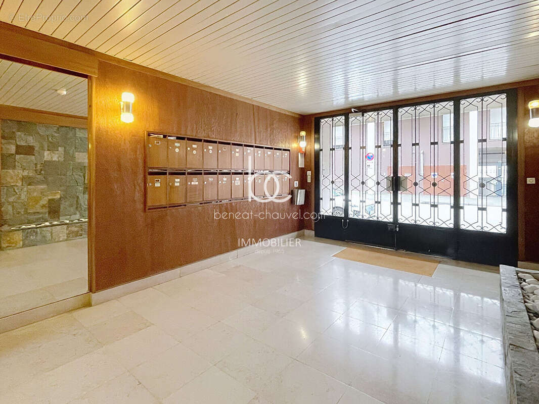A vendre Appartement 5 pièces - VANNES CENTRE VILLE - photo 11