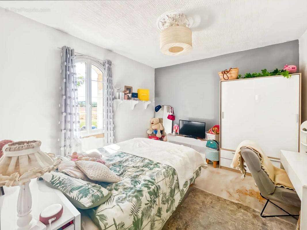 Maison à LAMONZIE-SAINT-MARTIN