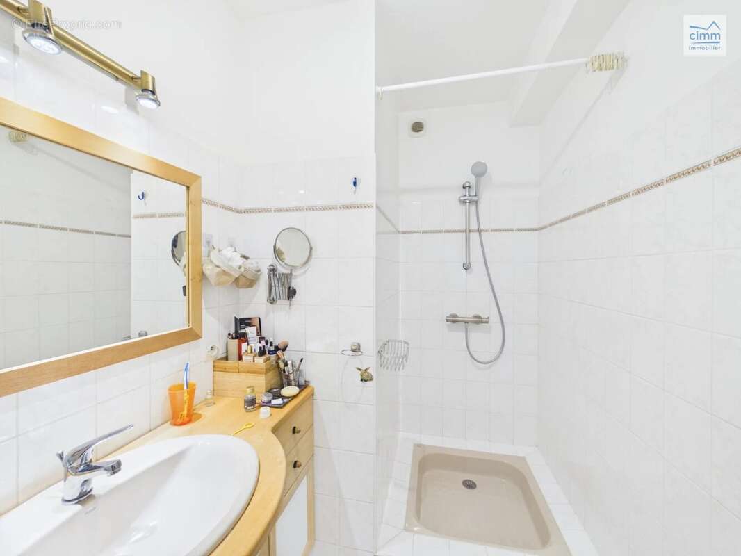 Maison de 120 m² sur un terrain de 1260 m² - photo 11