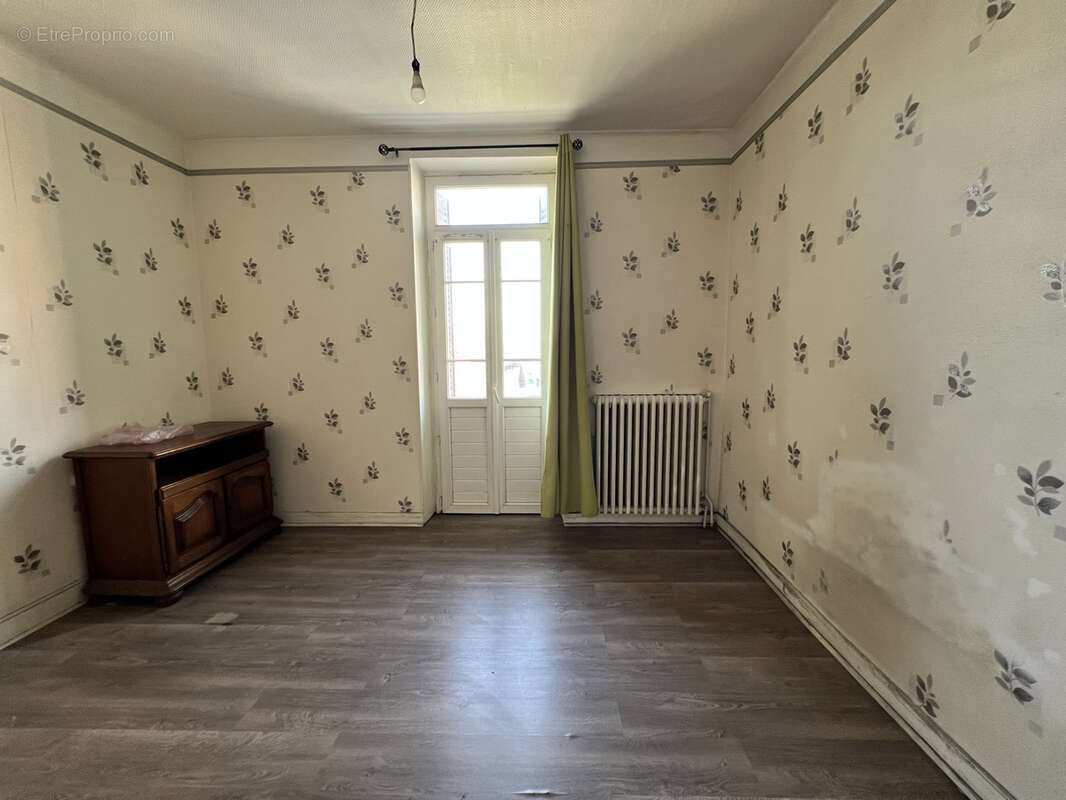 Maison à VAULX-EN-VELIN