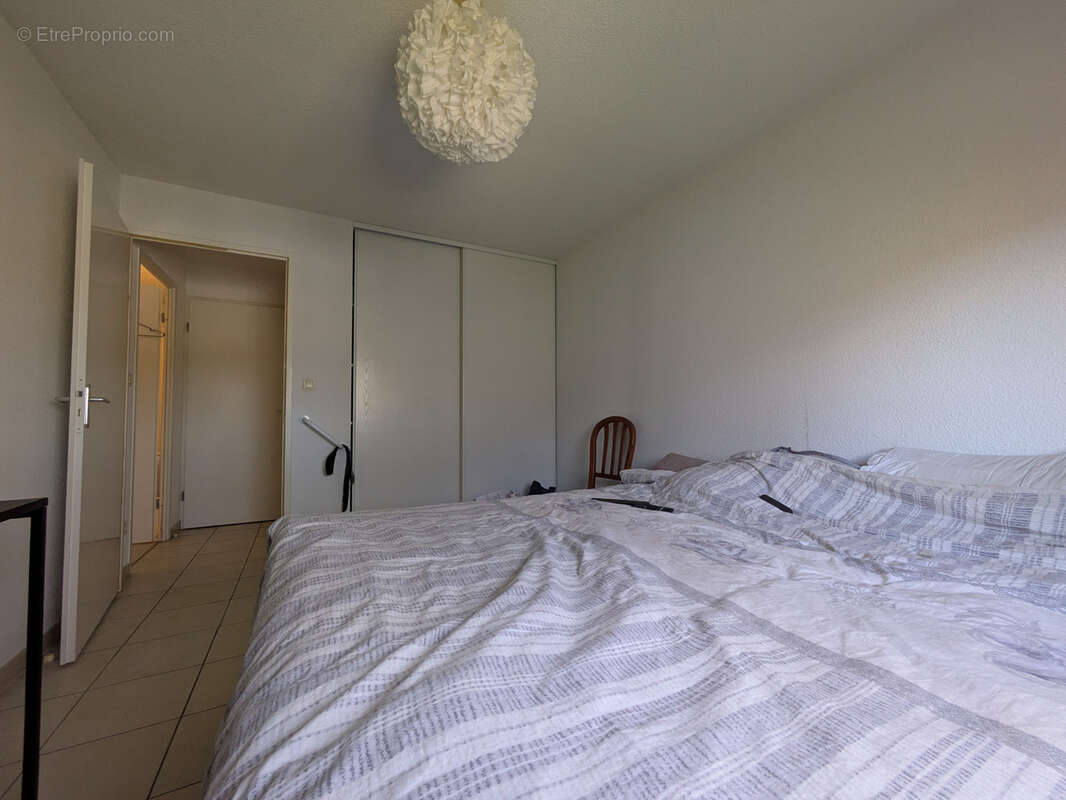 Appartement à BAGNOLS-SUR-CEZE