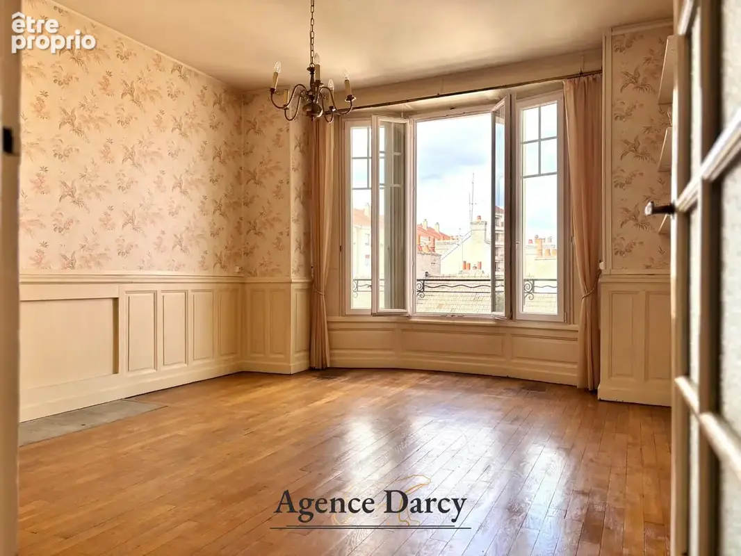 Appartement dernier étage avec ascenseur quartier Victor Hugo - photo 10