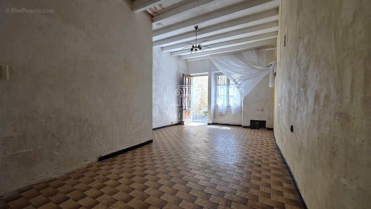 Maison à GONDRIN