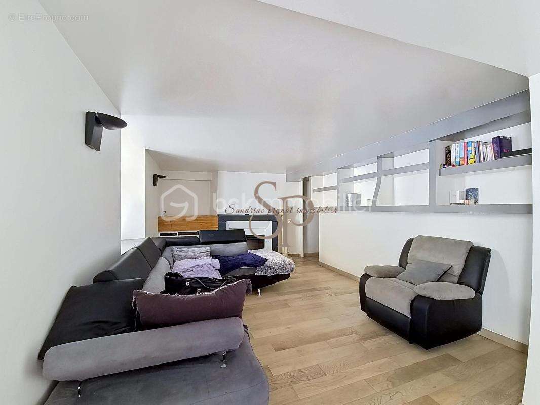 Maison à LORREZ-LE-BOCAGE-PREAUX