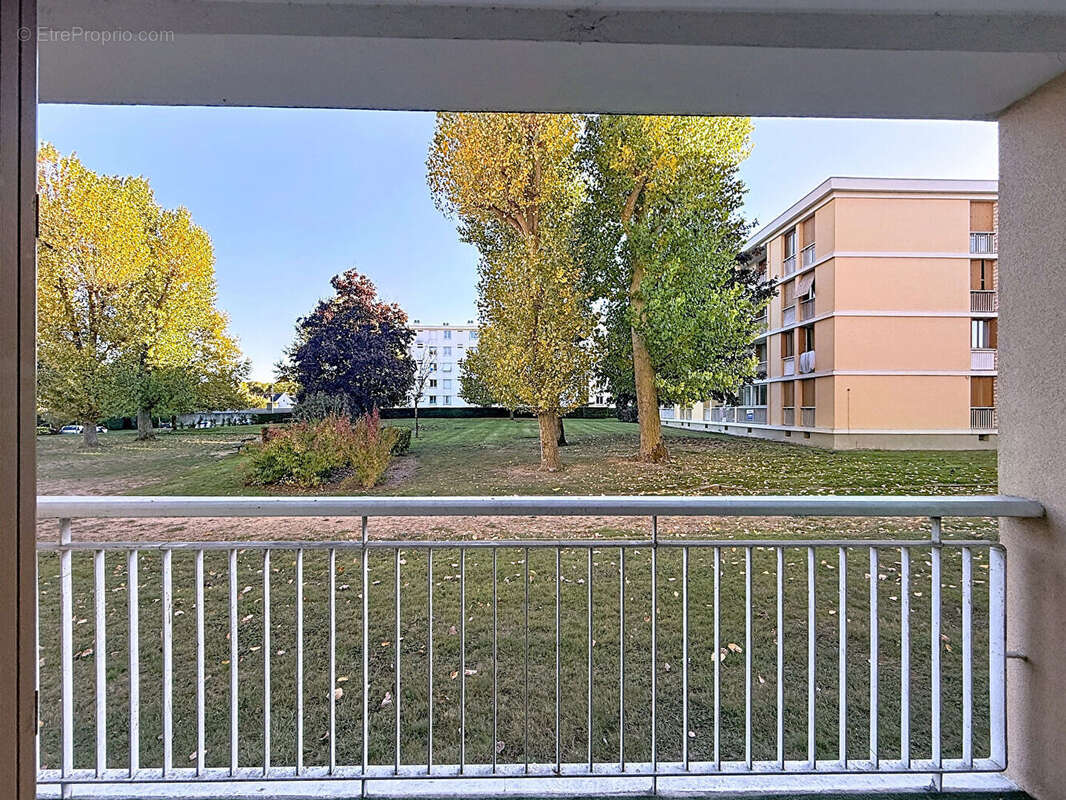 Appartement à JOUE-LES-TOURS