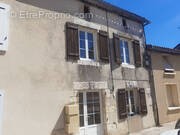 Maison à CHASSENEUIL-SUR-BONNIEURE