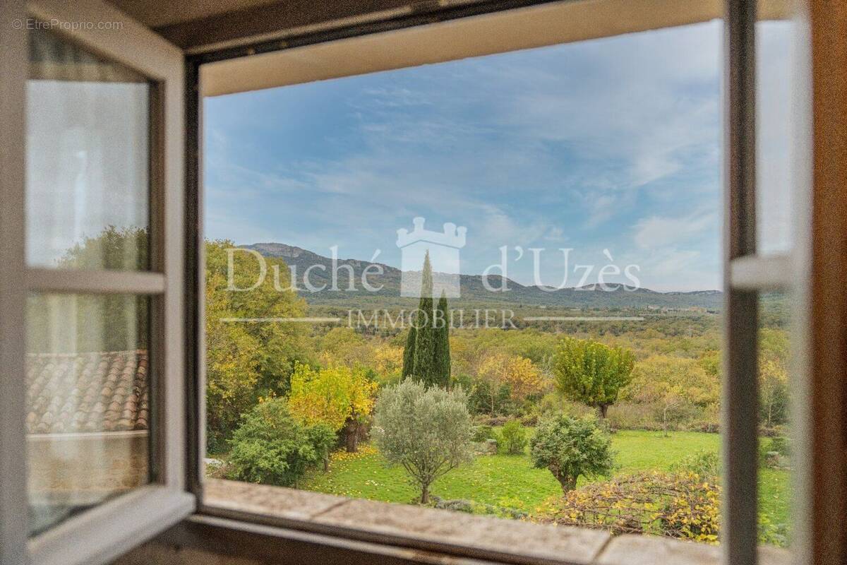 Photo 1 - Maison à UZES