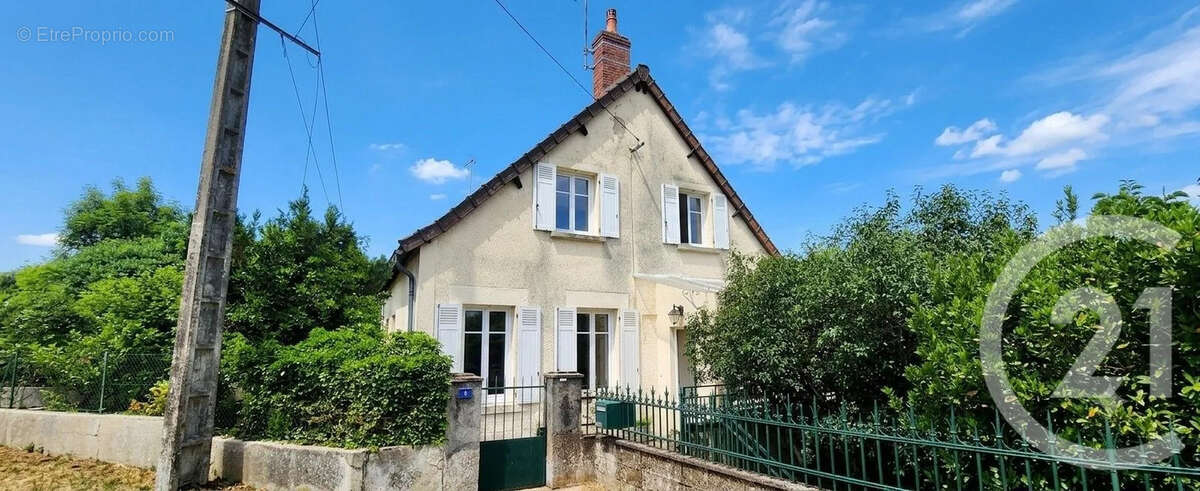 Maison à EPIRY