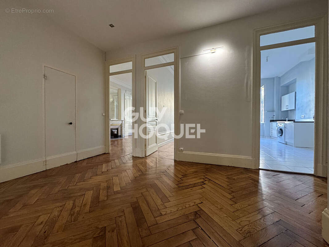 Appartement à LYON-4E