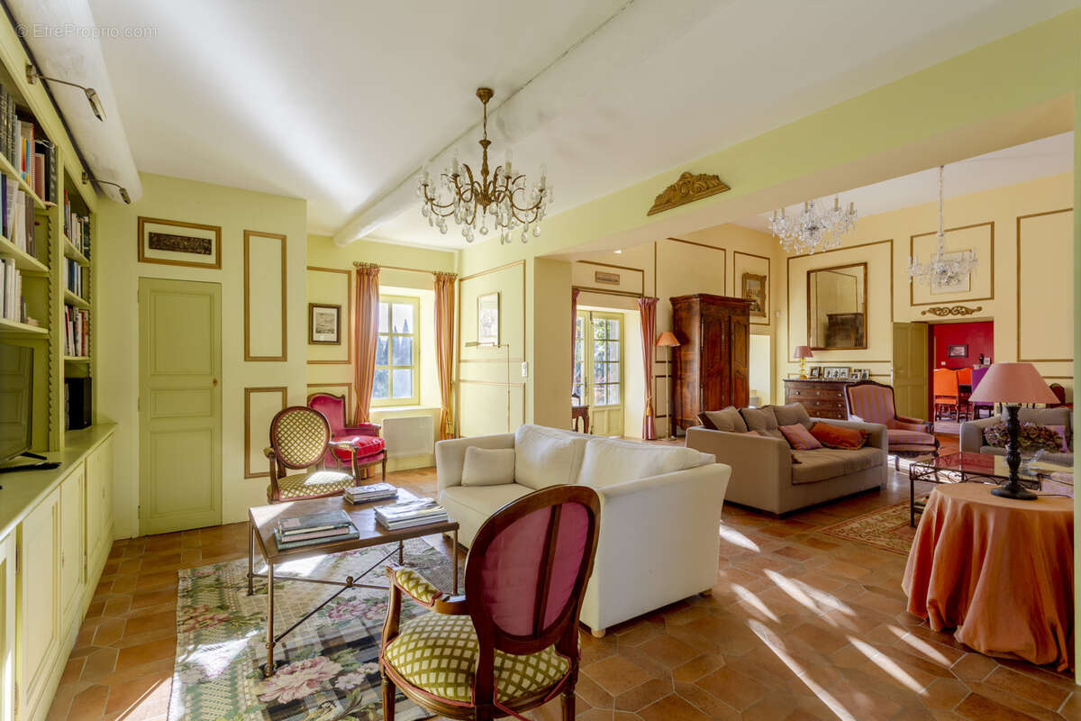 Maison à UZES