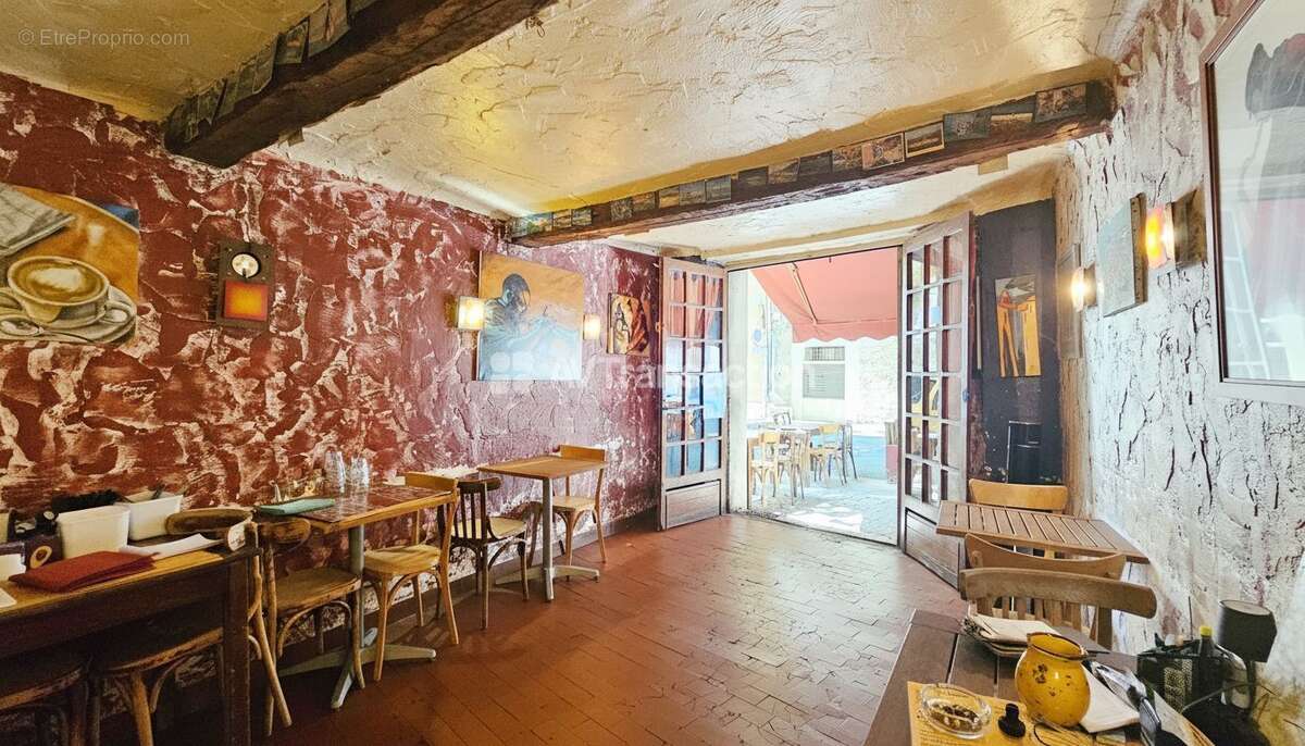 Commerce à BARGEMON