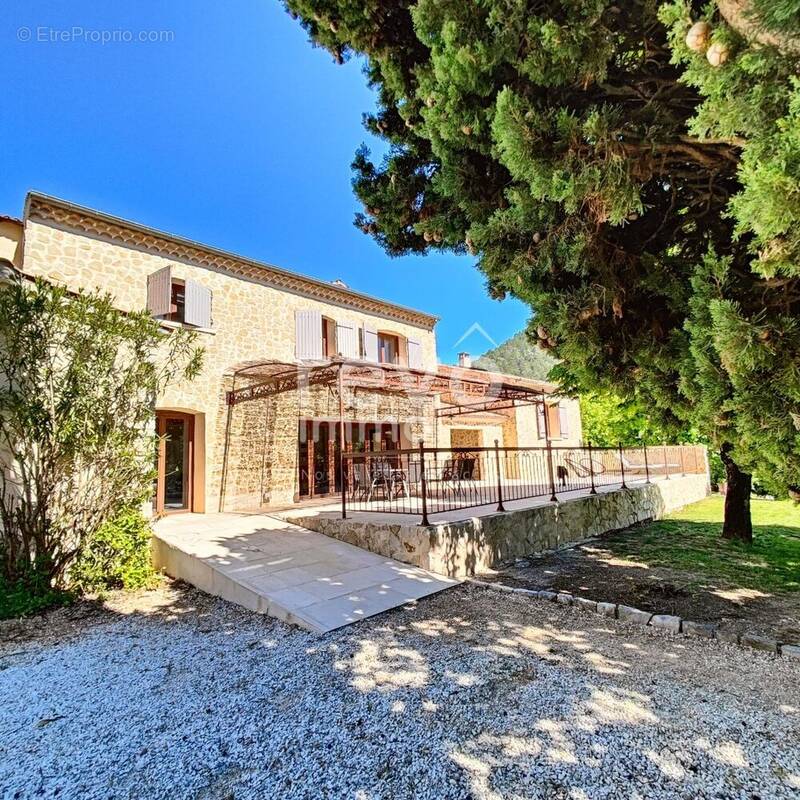 Maison à PROPIAC