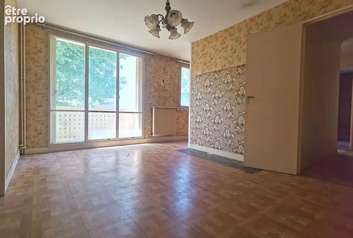 Appartement à ROSNY-SOUS-BOIS