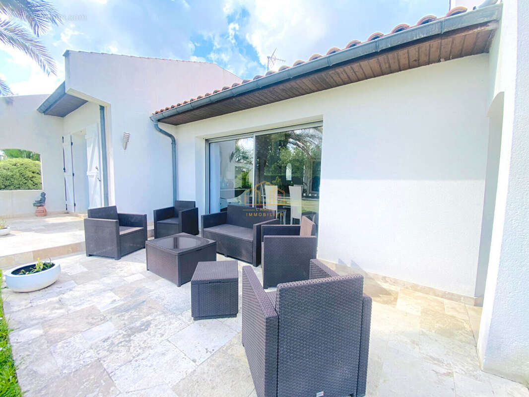 Maison à vendre 208m2 sur grand terrain au calme à Gujan-Mestras - photo 8