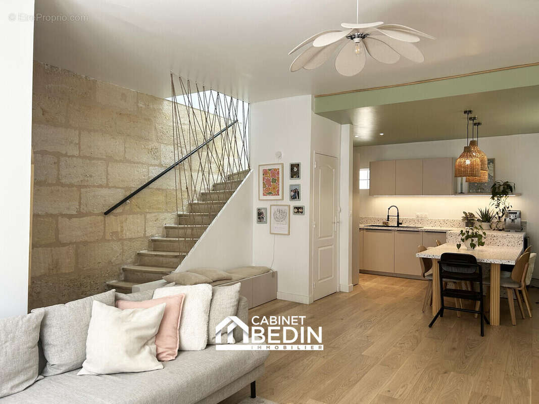 Maison 4 pièces 80 m² à vendre à Bordeaux (33000) - photo 2