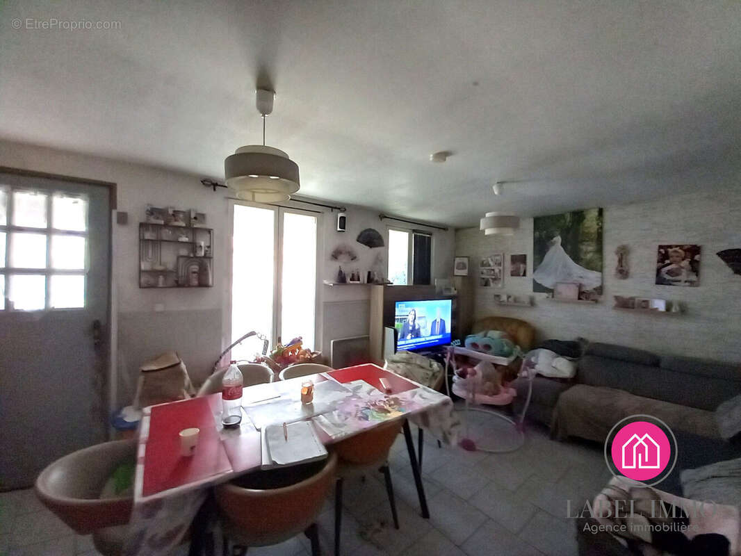 Logement 2 - Appartement à WAZIERS