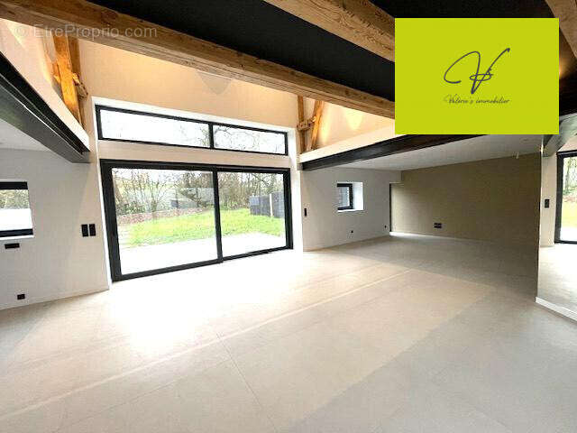 Maison à WOELFLING-LES-SARREGUEMINES