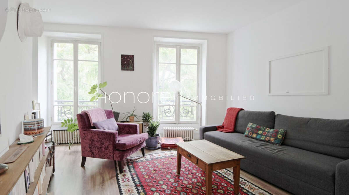 Appartement à PARIS-20E
