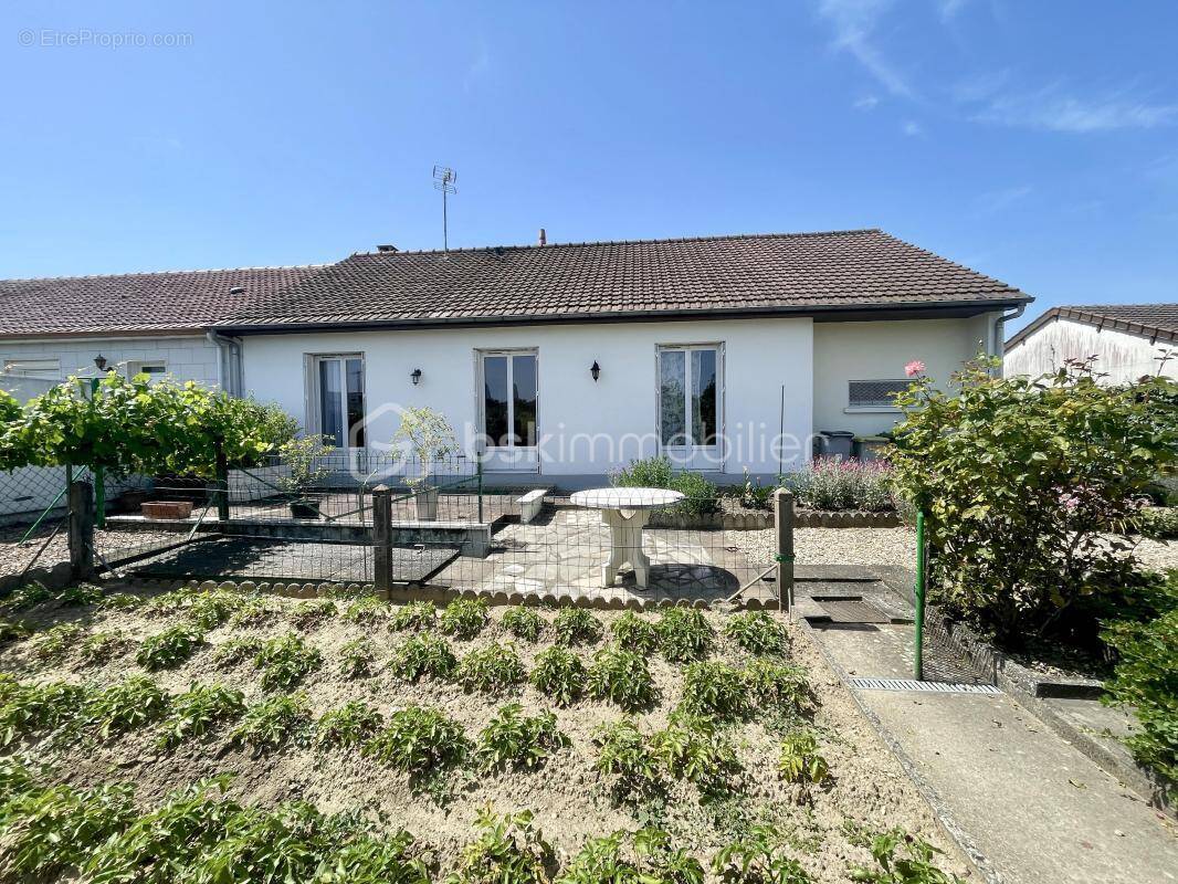 Maison à CHAMBRAY-LES-TOURS