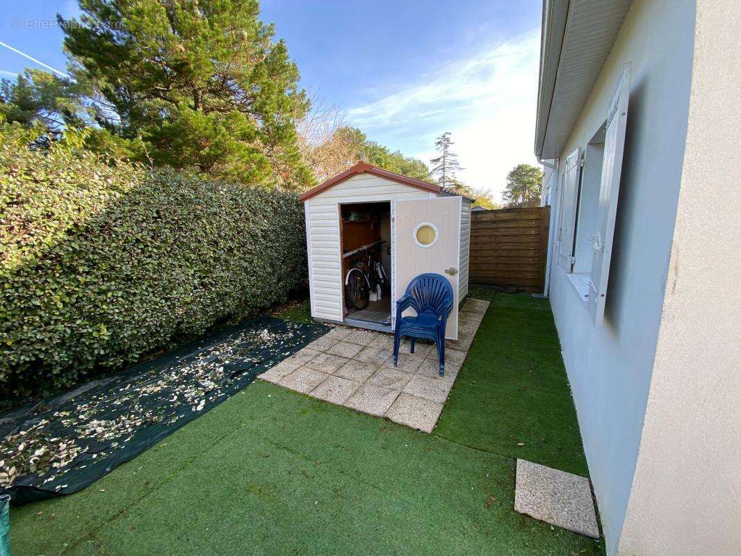 Maison à LES MATHES