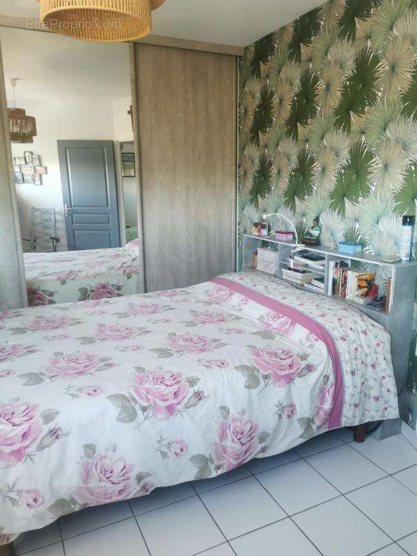 Appartement à SIX-FOURS-LES-PLAGES