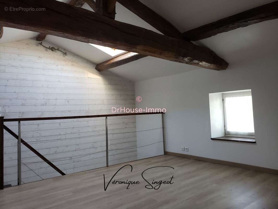 Maison à SAINT-MAURICE-LE-GIRARD