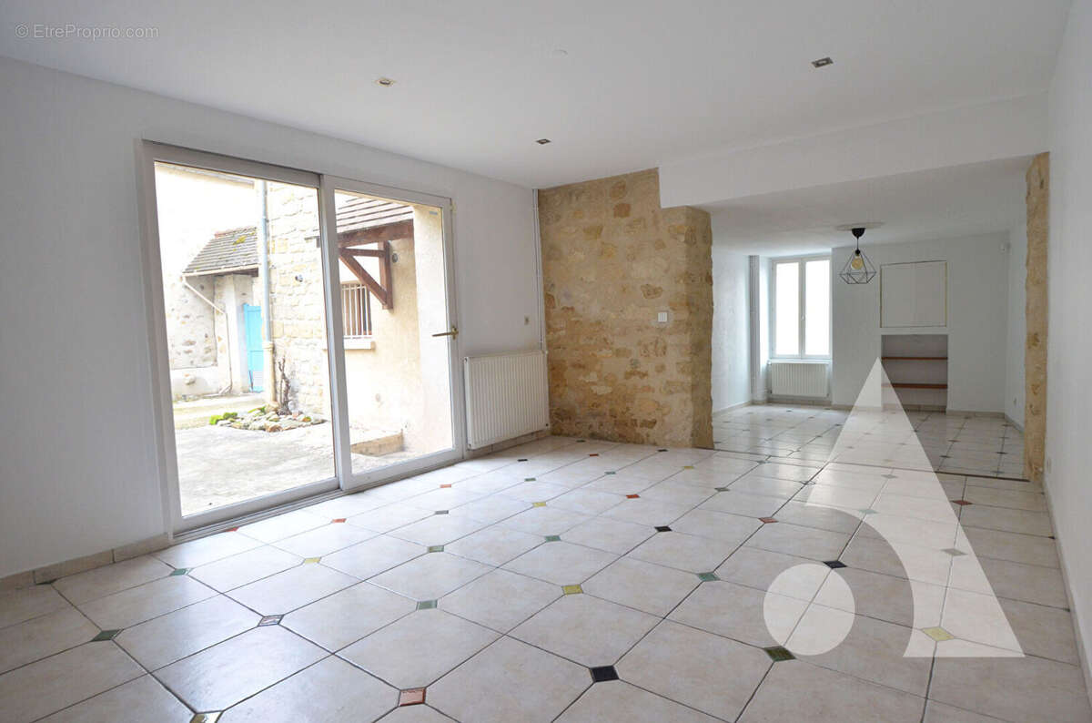 Maison à CERGY