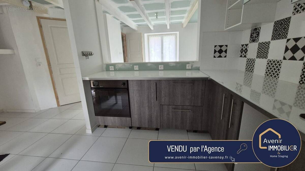 Maison à LA CHAPELLE-DES-MARAIS