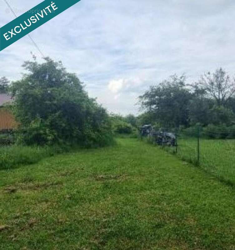 Photo 2 - Terrain à BERSAILLIN