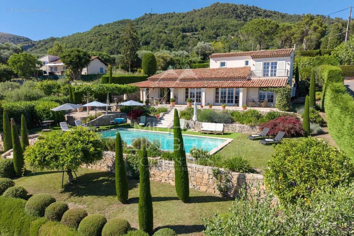 Vence – Élégante villa provençale avec vue panoramique - photo 11