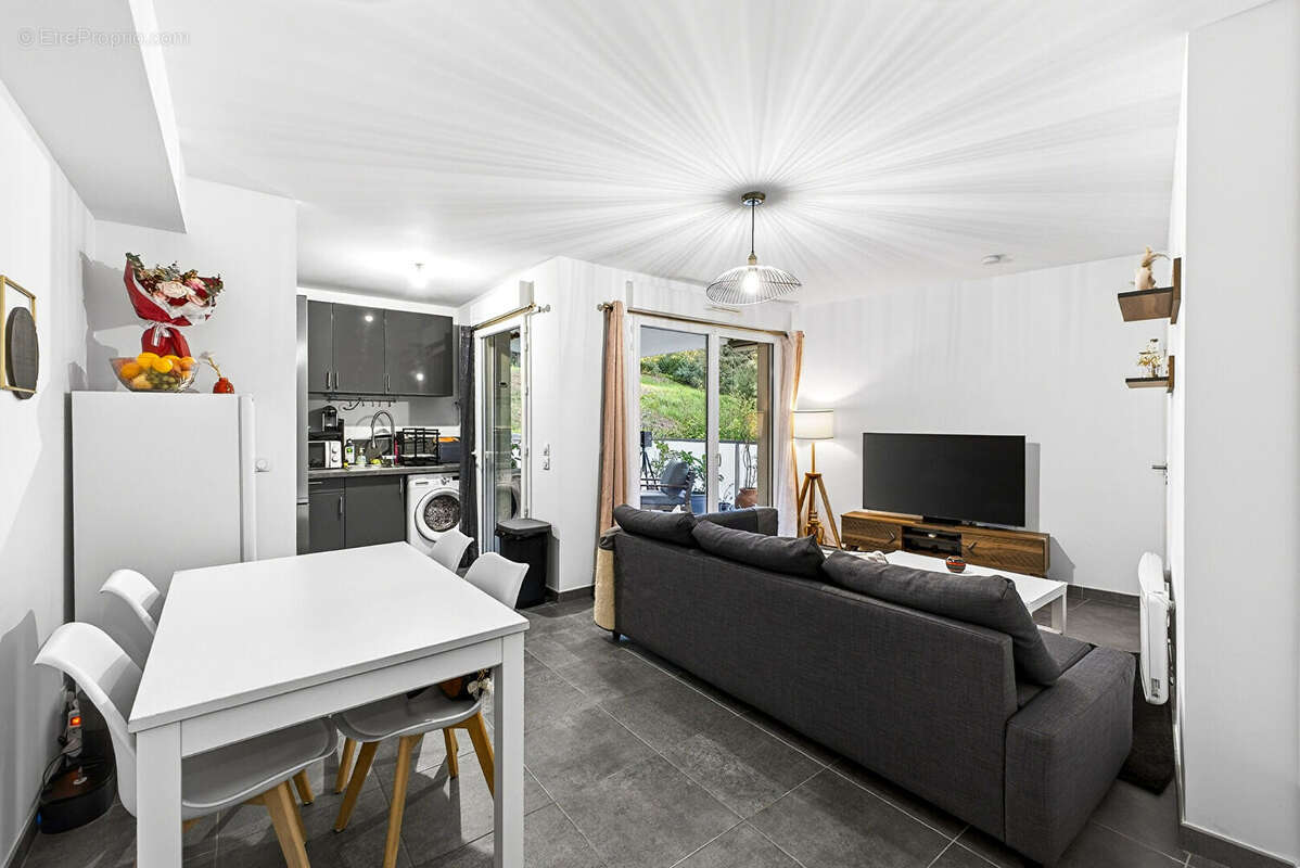 Appartement à MARSEILLE-13E