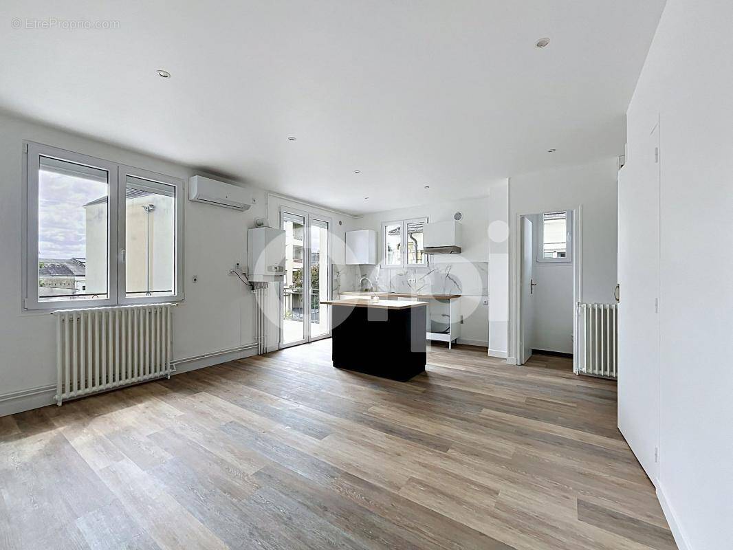Appartement à BRIVE-LA-GAILLARDE