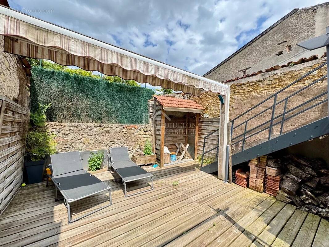 Maison à JEZAINVILLE