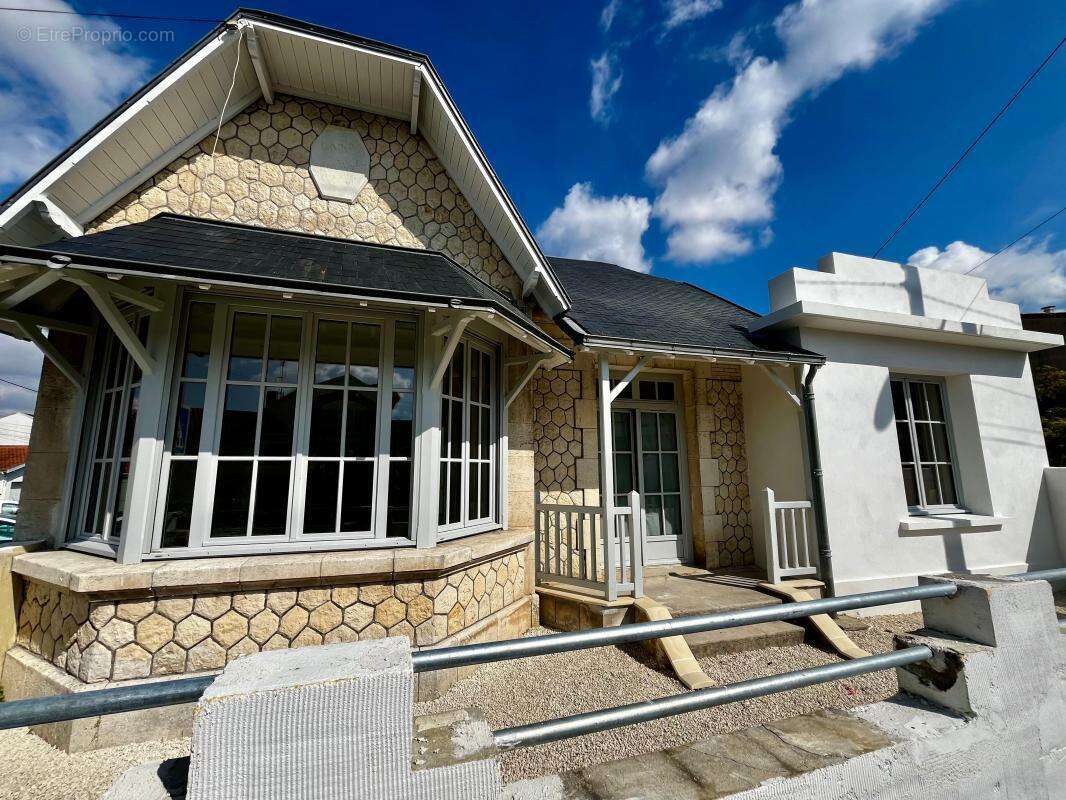 Maison à LA ROCHELLE