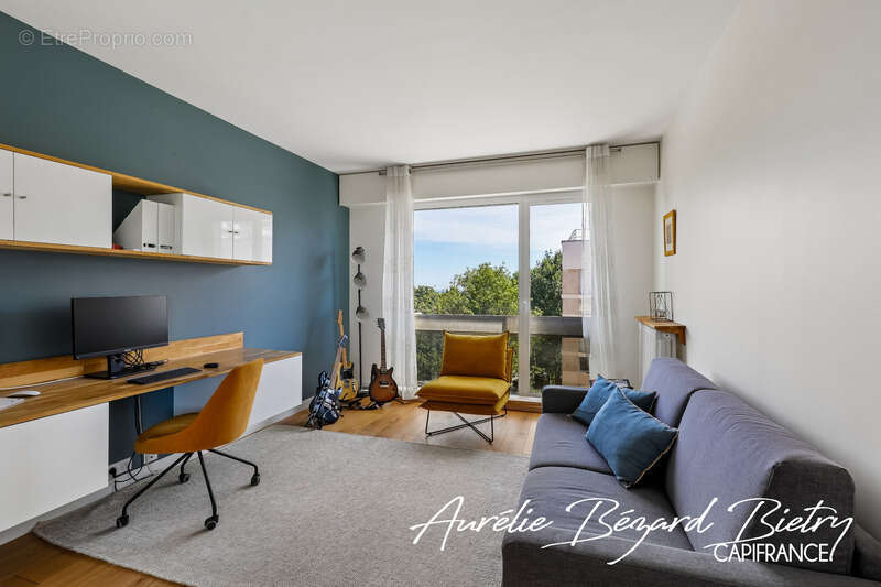 Appartement à GARCHES