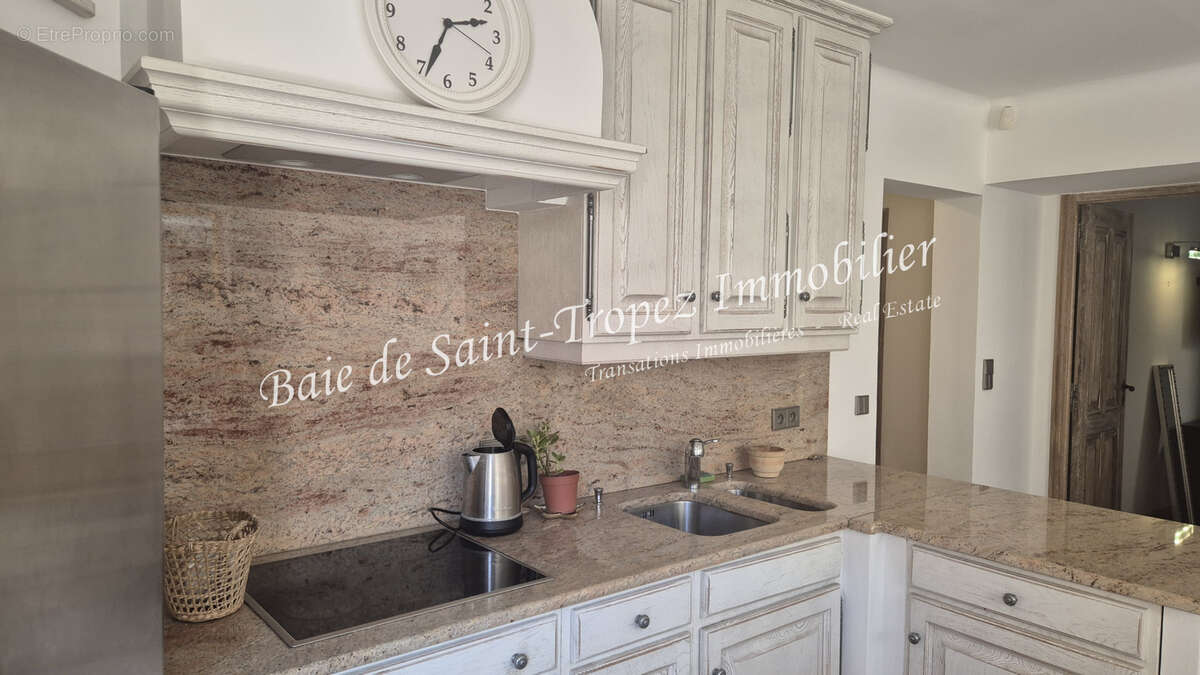Appartement à SAINT-TROPEZ
