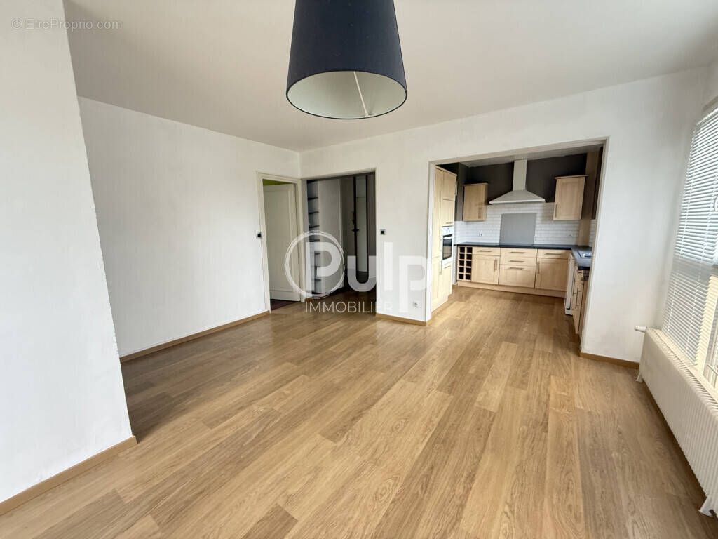 Appartement à HENIN-BEAUMONT