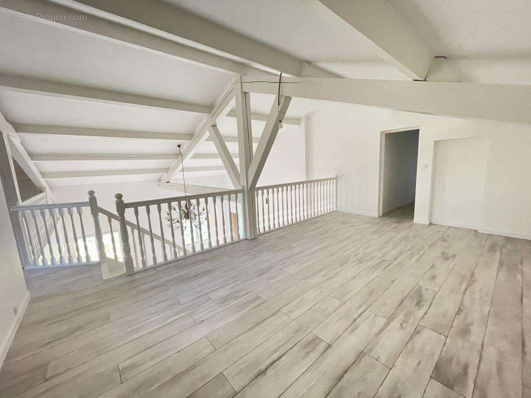 Maison à CASTELMAUROU