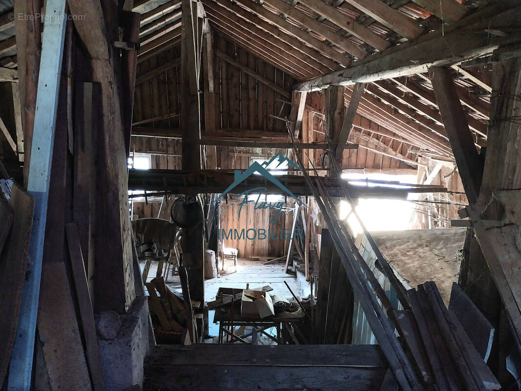 Ferme à rénover de 1763 - Le Syndicat - photo 22