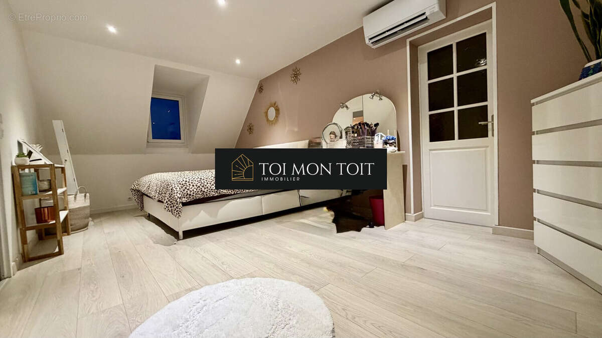 Maison à VEMARS