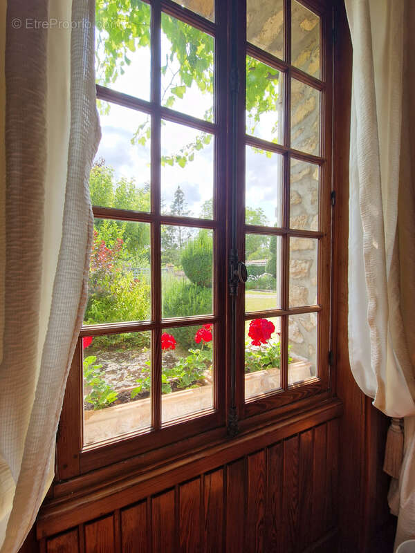 Maison à MONTCHAUVET