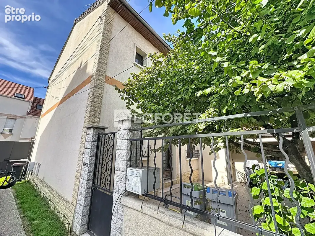Maison Bagnolet 5 pièce(s) 97 m² habitables avec garage et cour végétalisée - photo 4