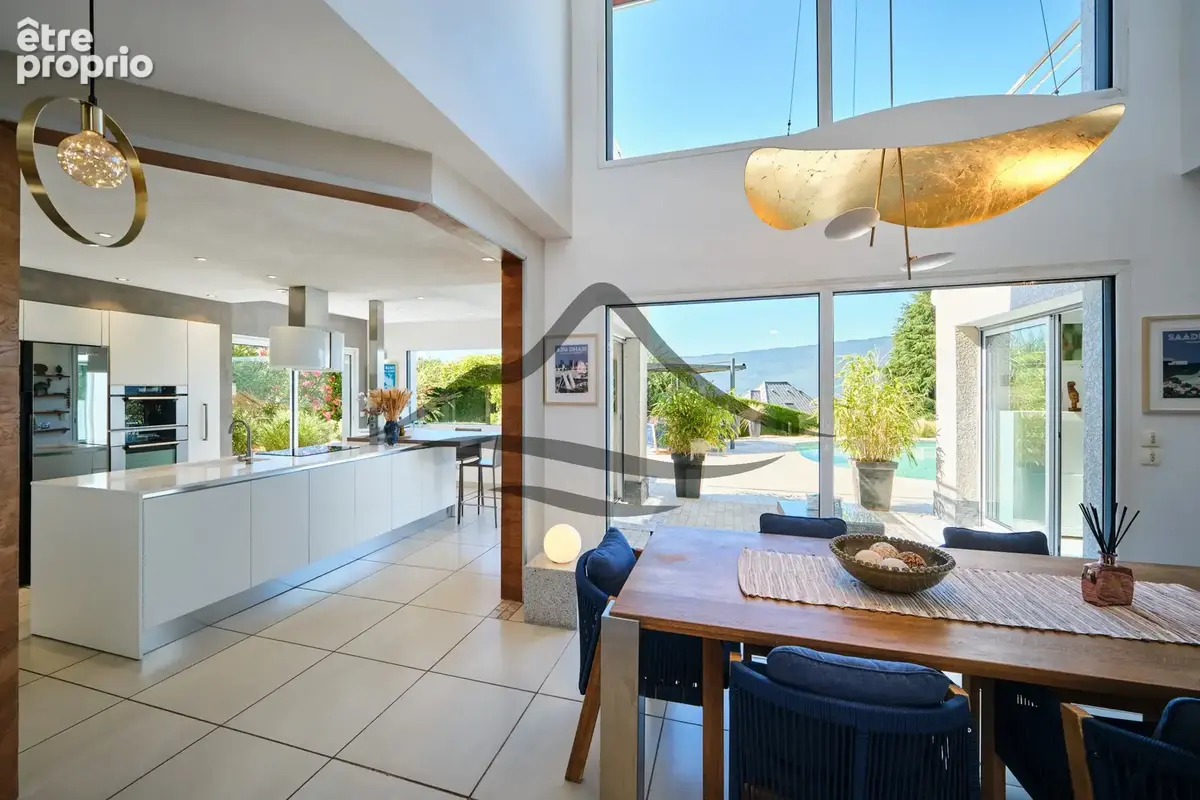 En Nouveauté Villa contemporaine d'exception - Vue lac panoramique, piscine à débordement - Pugny-Chatenod - photo 1