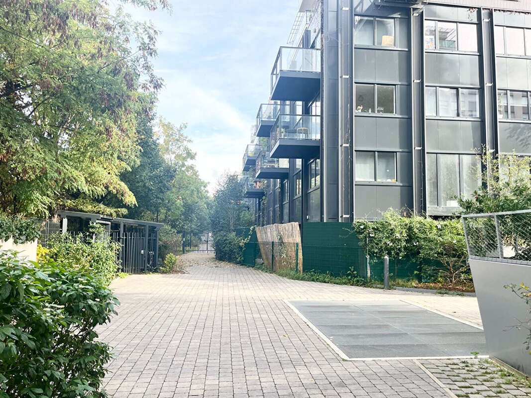 Appartement à PARIS-14E