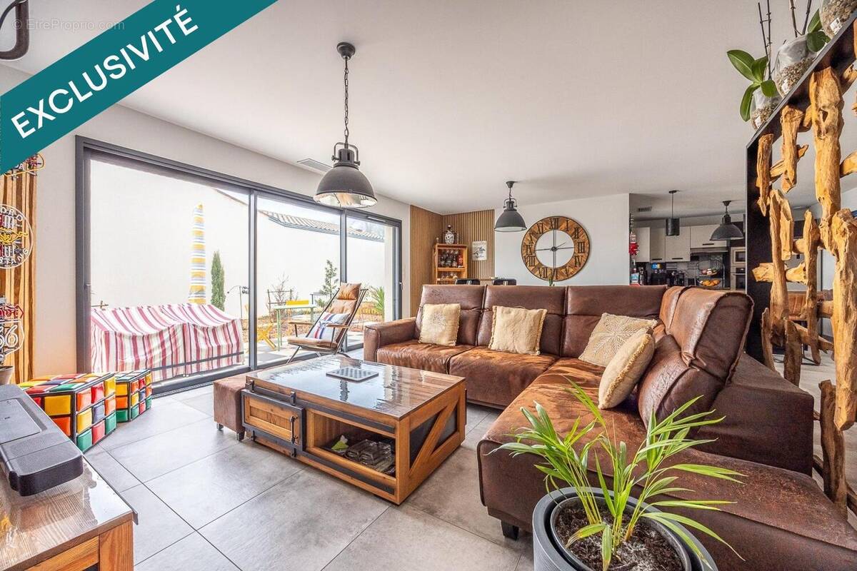 Photo 1 - Maison à AIFFRES