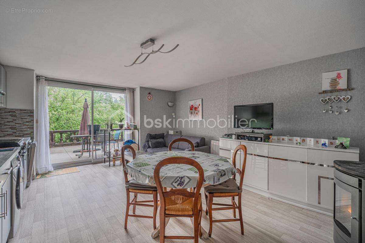 Appartement avec terrasse en plein cœur de Rumilly – 37 m² - photo 3